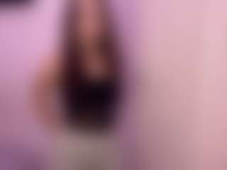 Live cam show with SixtaFebre - BBW on TeamSkeetLive