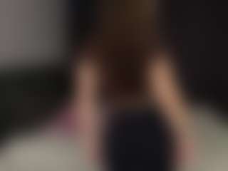 Live cam show with SixtaFebre - Fingering on Camsoda