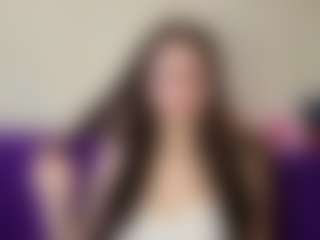 Live cam show with TammaraDelmoral - College Mature on Latina Girls