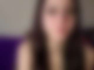 Live cam show with TammaraDelmoral - Small Tits Mature on studioflirtlive.com
