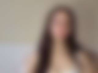 Live cam show with TammaraDelmoral - Wet on sexytreat.net