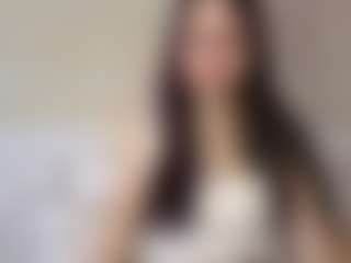 Live cam show with TammaraDelmoral - College Mature on madthumbs