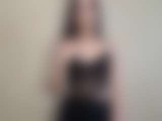 Live cam show with TammaraDelmoral - Eating Pussy on madthumbs