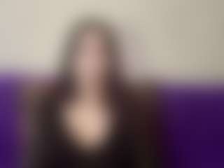 Live cam show with TammaraDelmoral - Latina Mature on CamClone