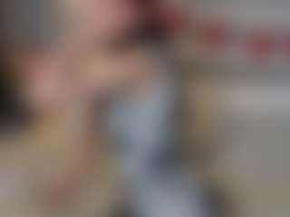TaraHarris's Live Sex Cam Show