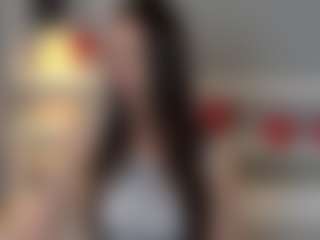 Live cam show with TaraHarris - Master on Camsoda