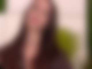 Live cam show with TaraHarris - Yoga on Streamer API