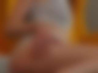 TaraHarris's Live Sex Cam Show