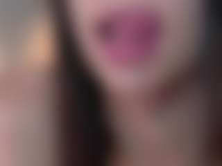 TaraHarris's Live Sex Cam Show