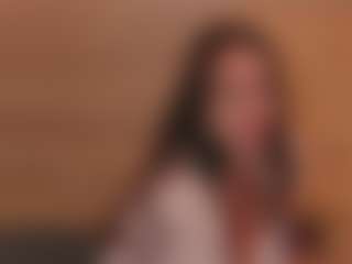 Live cam show with TaraHarris - Green Eyes on Camiplay Live