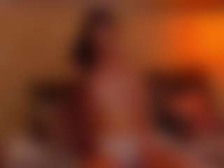 TaraHarris's Live Sex Cam Show