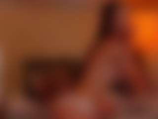 TaraHarris's Live Sex Cam Show