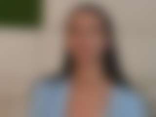 TaraHarris's Live Sex Cam Show