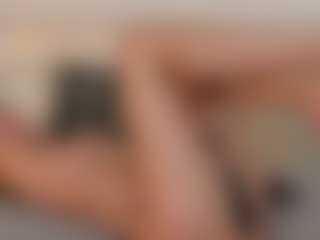TaraHarris's Live Sex Cam Show