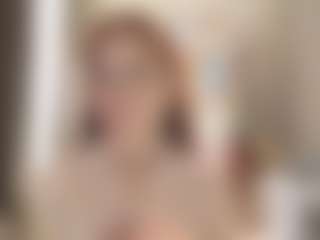 Live cam show with ToshaEbbing - Petite on Camsoda