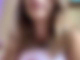 WilmaPuskas's Live Sex Cam Show