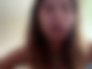 Live cam show with WilmaPuskas - Body Massage on Camsoda