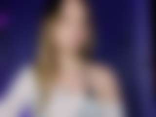 Live cam show with Ella - New Shaved Pussy on Dare Cams