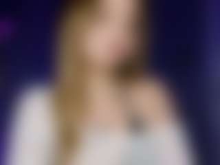 Live cam show with Ella - New Toys on madthumbs