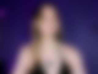 Live cam show with Ella - Amateur on livesexfox.com