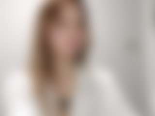 Live cam show with Ella - Blonde Hair HD on Dare Cams