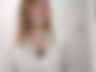 Live cam show with Ella - HD Toys on Camsoda