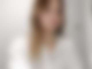 Ella's Live Sex Cam Show