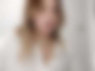 Ella's Live Sex Cam Show