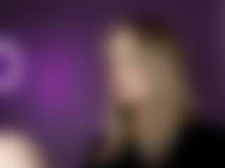 Ella's Live Sex Cam Show