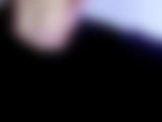 Live cam show with Ella - Athletic Young Adult on Camsoda