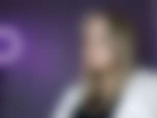 Ella's Live Sex Cam Show