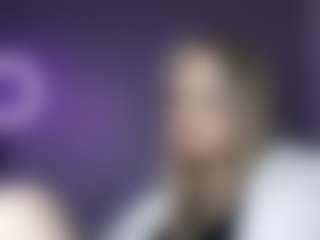 Ella's Live Sex Cam Show