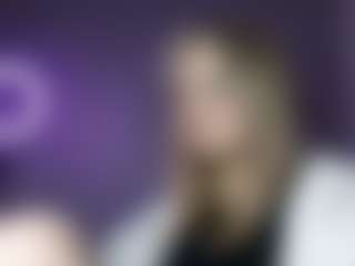 Ella's Live Sex Cam Show