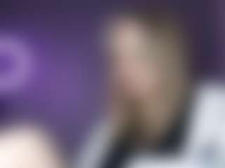 Ella's Live Sex Cam Show