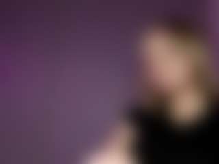 Ella's Live Sex Cam Show