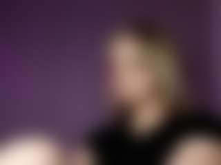 Ella's Live Sex Cam Show