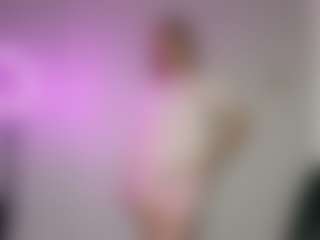 Ella's Live Sex Cam Show