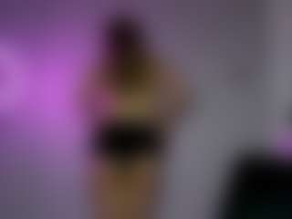 Live cam show with Ella - Ass Bouncing on sexylive.show