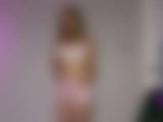 Live cam show with Ella - Cum In Pussy on liverealitysex.com