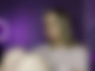 Live cam show with Ella - College on eurowanks.com