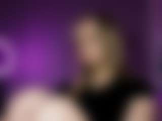 Ella's Live Sex Cam Show