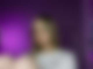 Live cam show with Ella - Role Play on xfollow cams