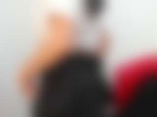 Aria-Rosee's Live Sex Cam Show