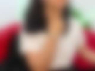 Live cam show with Aria-Rosee - White Curvy on Camsoda | colombia