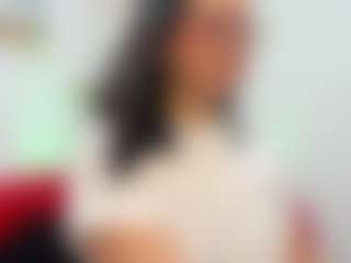 Aria-Rosee's Live Sex Cam Show