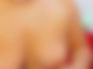Aria-Rosee's Live Sex Cam Show