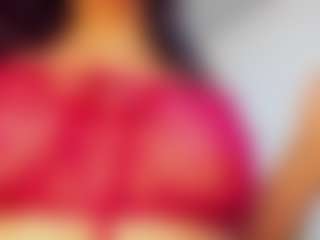 Aria-Rosee's Live Sex Cam Show