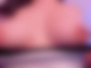 Aria-Rosee's Live Sex Cam Show