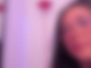 Aria-Rosee's Live Sex Cam Show