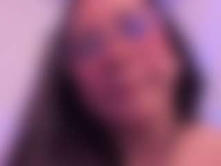 Aria-Rosee's Live Sex Cam Show
